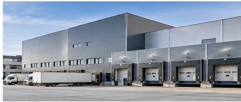 Produktions- und Logistikimmobilie als Beispiel für Industrie- und Spezialimmobilien